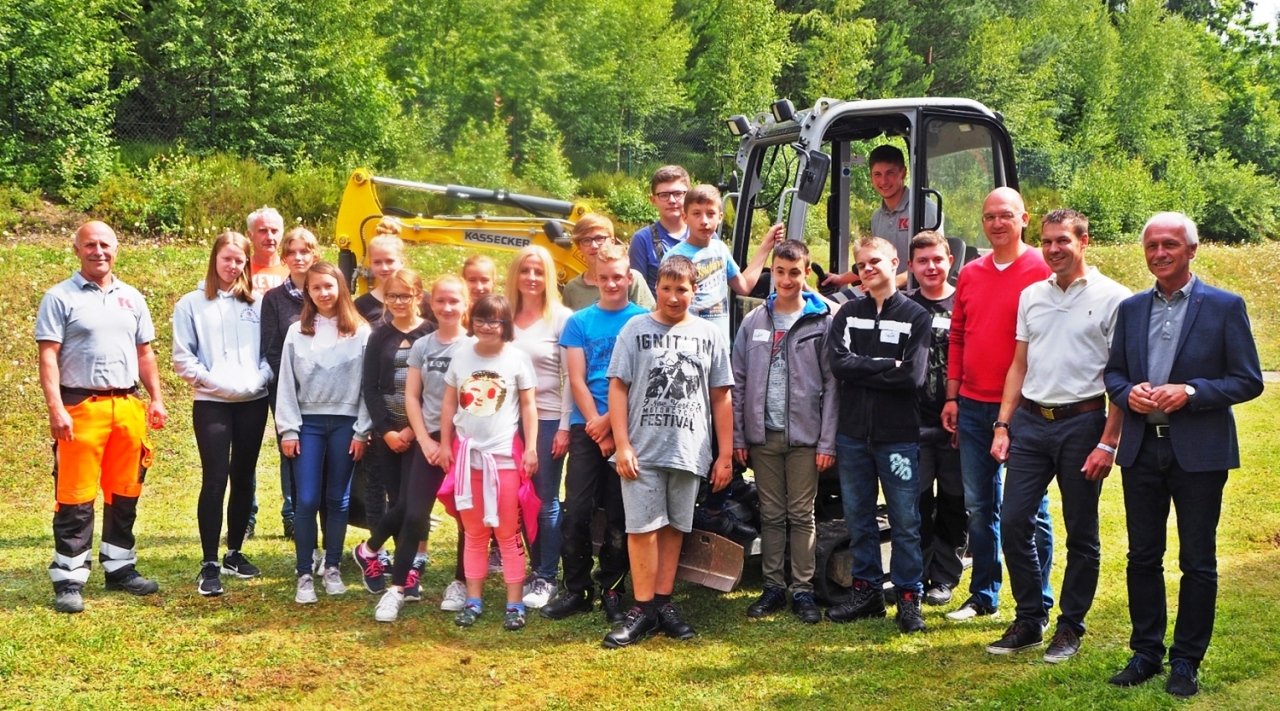 Fichtelnaabtal-Mittelschüler bauen selbst Slackline
