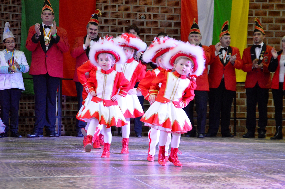 Ostbayerisches Kindergardetreffen: 23 Vereine in Weiden