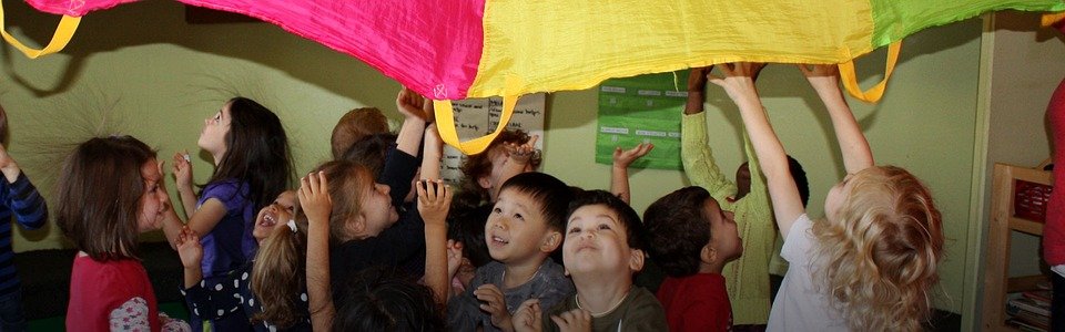 Stadt Weiden baut mit „Kita-Einstieg“ Brücken in die frühe Bildung