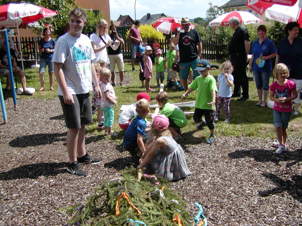 Kleine Handwerker rocken Kindergarten(-baustellen)fest