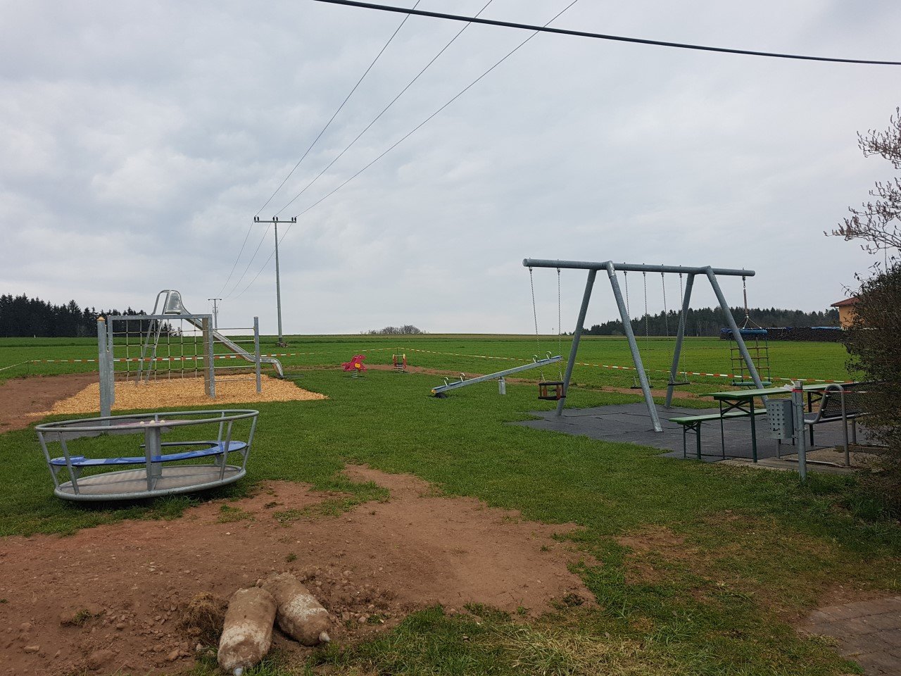 Neudorf: Kinderspielplatz ist wieder sicher