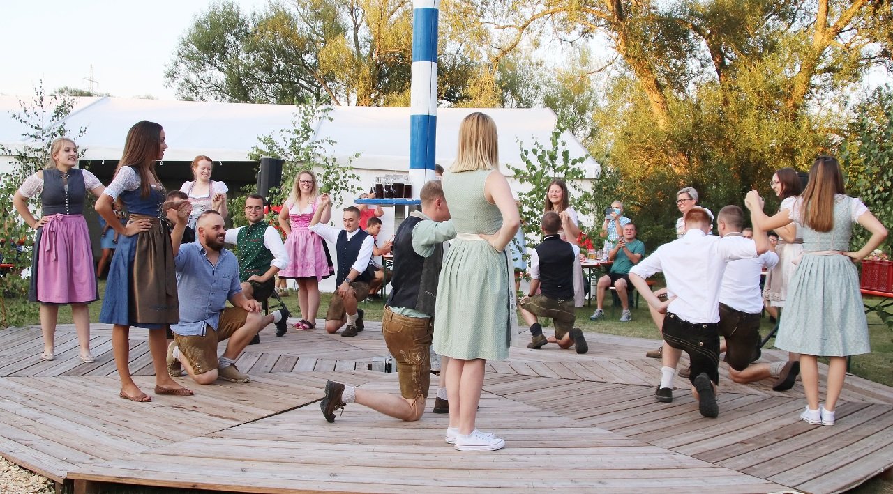 Kirwaverein Hütten wahrt Tradition