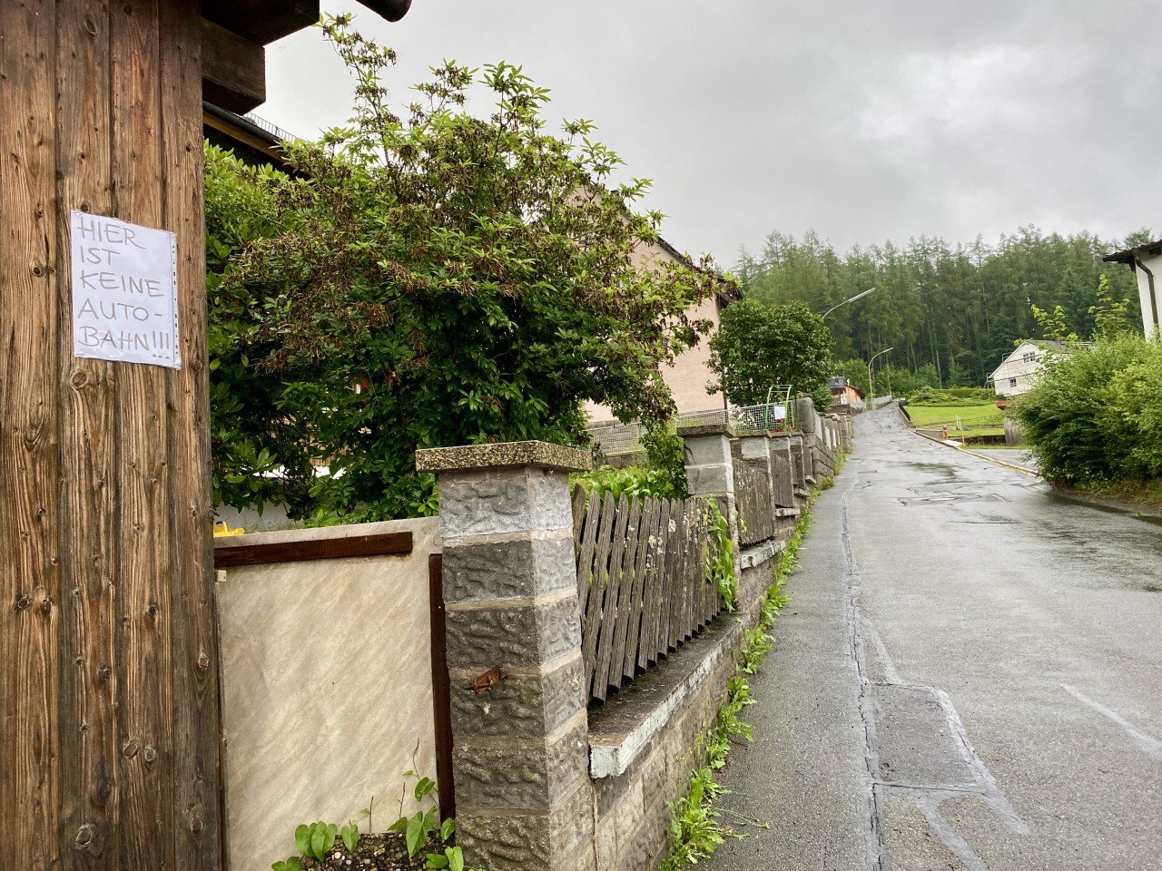 Gegen Raserei am Kleeberg: „Hier ist keine Autobahn“