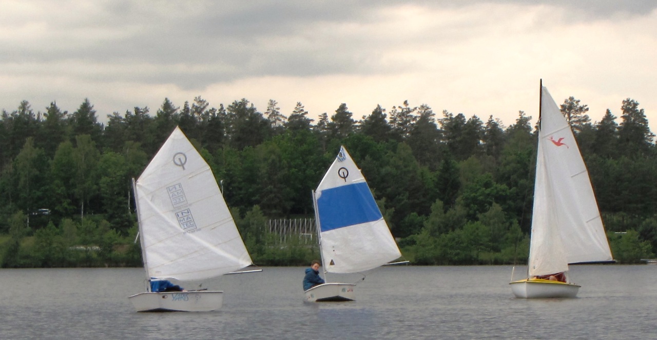 Leinen los! Schnuppersegeln in Hütten