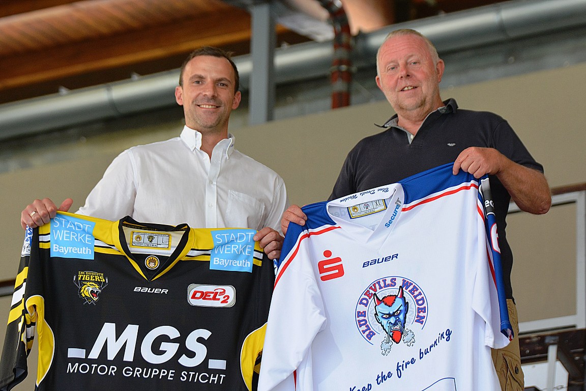 Nordbayerndreieck Nürnberg-Bayreuth-Weiden im Eishockey steht
