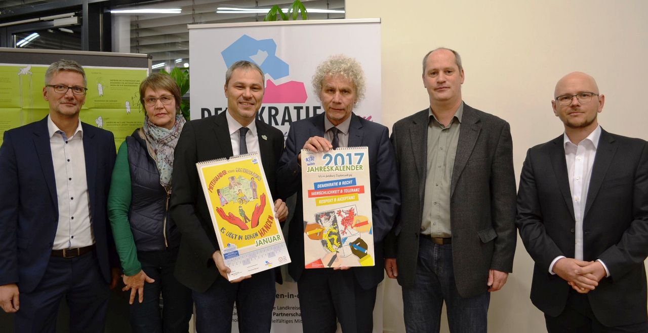 Kreative Demokratie-Ideen für neuen Kalender