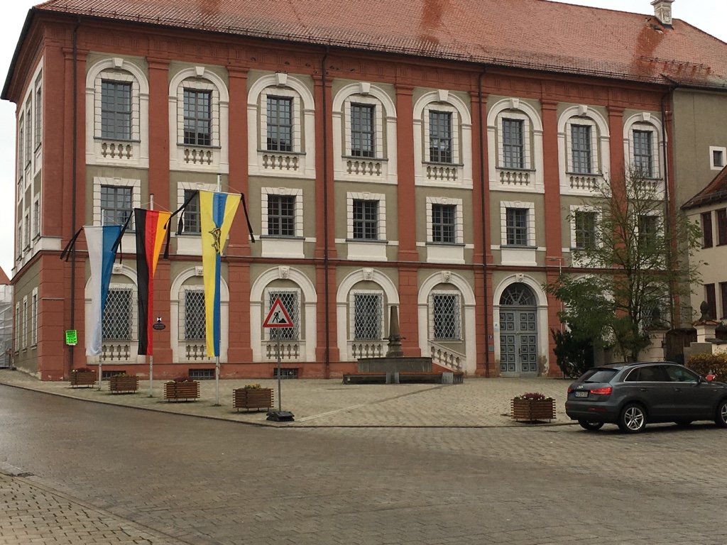 Landratsamt nächsten Montag geschlossen