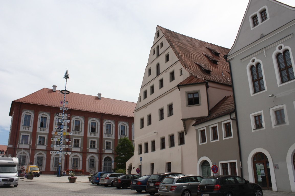 Landratsamt Neustadt/WN und alle Außenstellen am Montag und Dienstag geschlossen