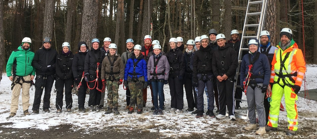Auf dem Holzweg hoch hinaus: Neue Gruppentrainer für LearningCampus