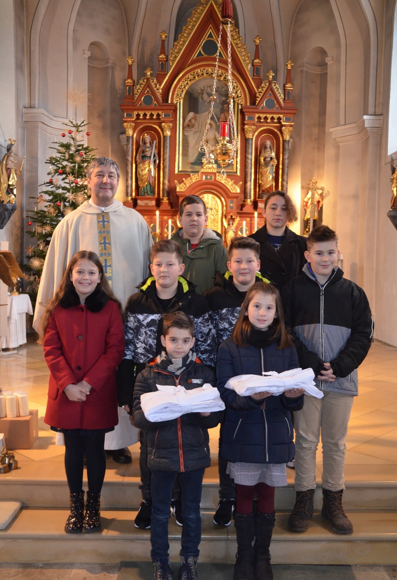 Feierliche Vorstellung im Gottesdienst