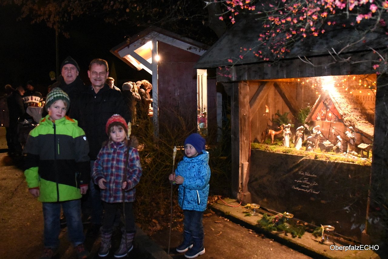 Mit Lichterfest auf Advent einstimmen