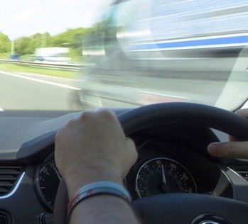 Anhalter bestehlen Autofahrer
