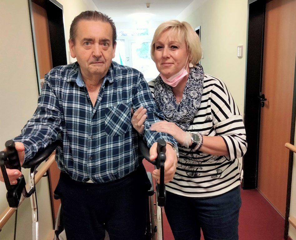 Wie Lucie Šůlová aus Pilsen zur Physiotherapie-Praxis von Manfred Voit fand