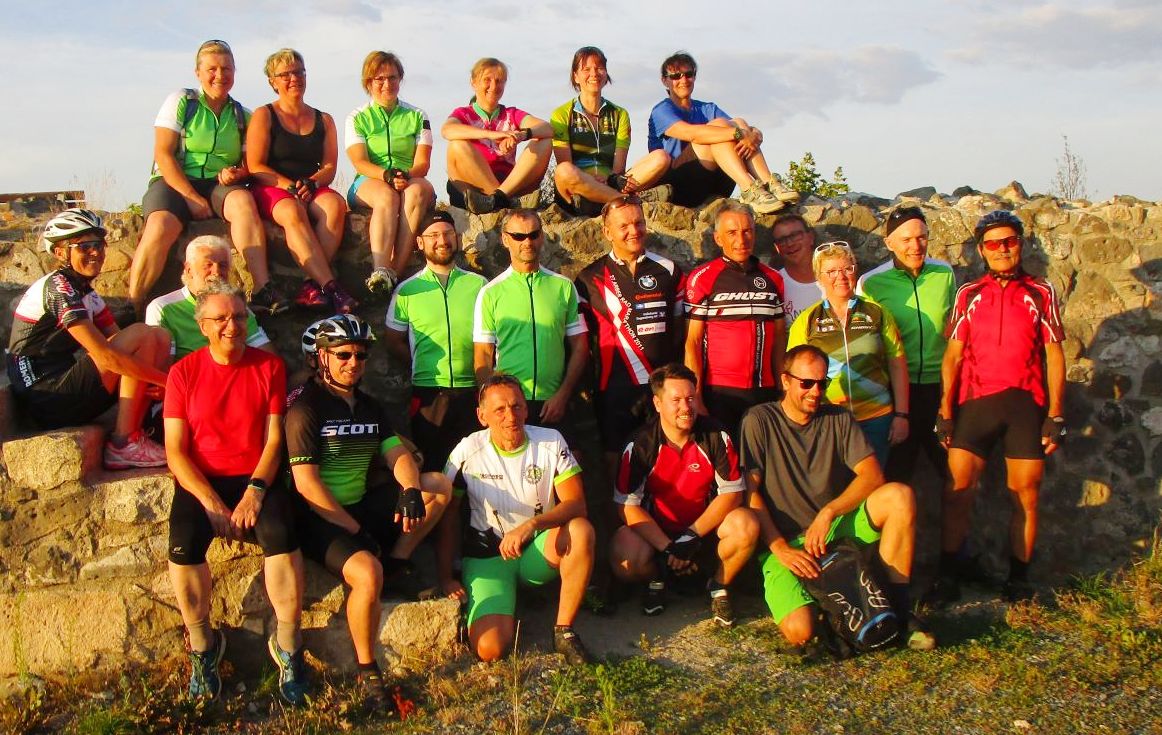 Mit dem Mountainbike auf den Schlossberg bei Waldeck