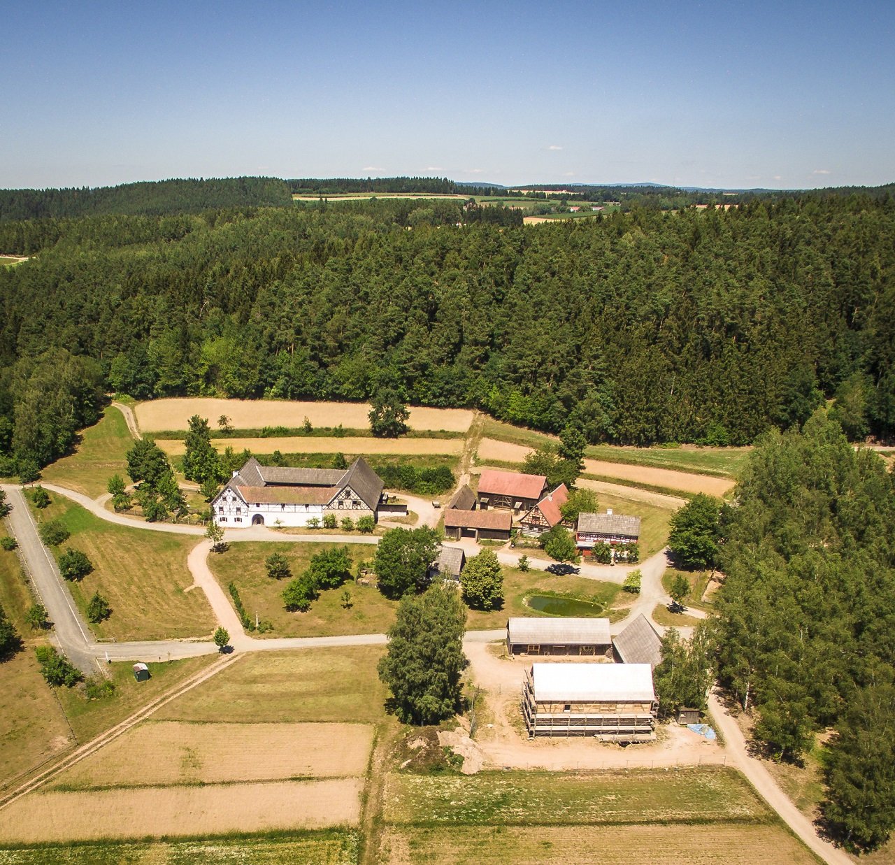 Oberpfälzer Freilandmuseum im Livestream – Videotour durchs Stiftlanddorf