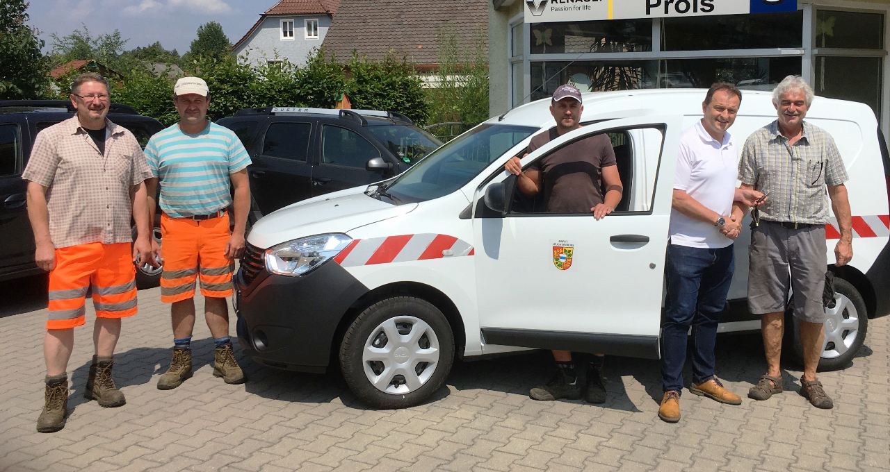 Bauhof bestens ausgestattet: Neues Auto für die Flotte