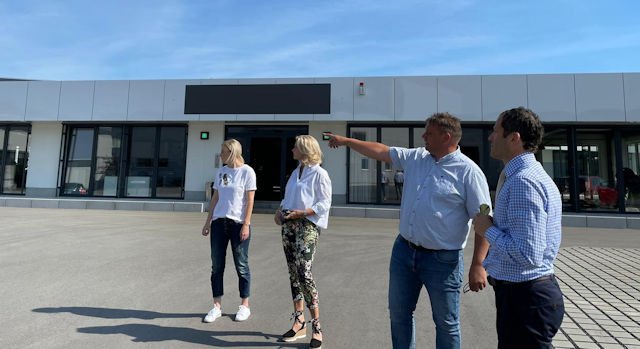 Gemeindeverbindungsstraße durch Firmengelände bereitet Probleme