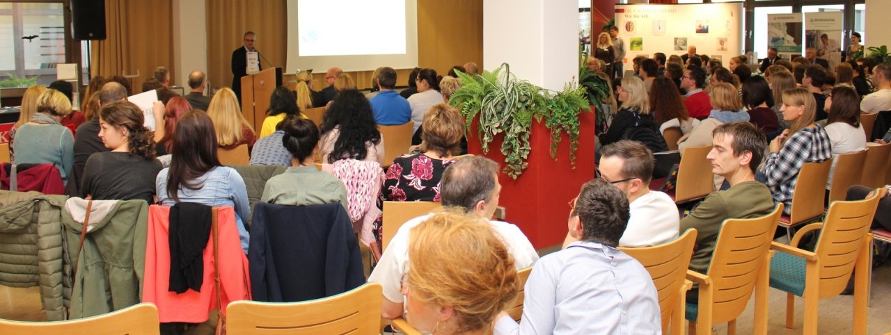 Zusammenarbeit zwischen Ärzten und Pflegepersonal vertiefen