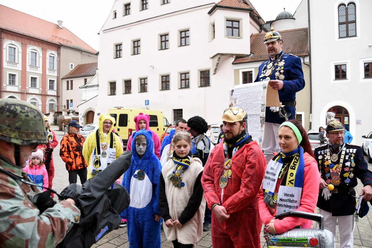 Neustadt macht mobil: Spielregeln für den Faschingszug