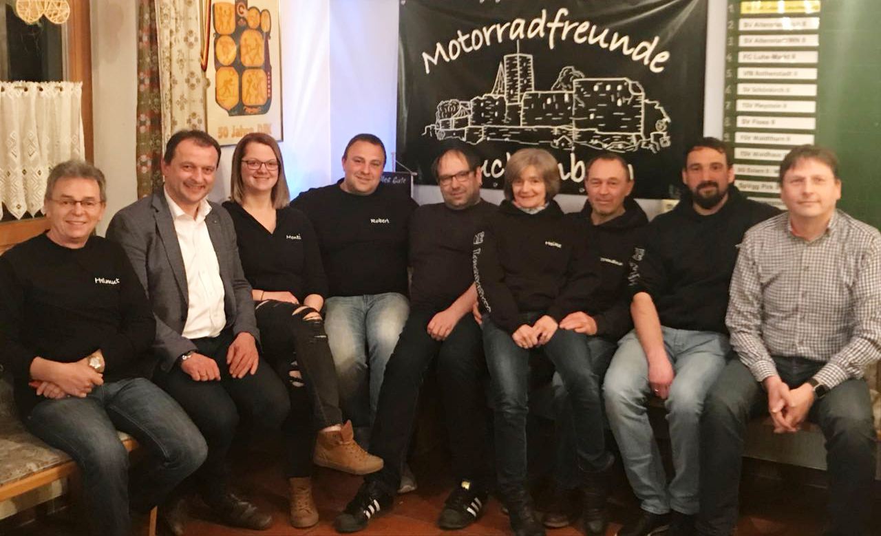 Motorradfreunde Leuchtenberg: Lichterfest und Osterbrunch