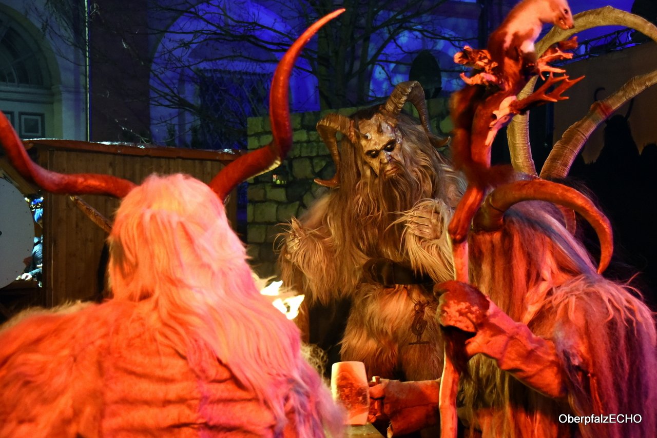 Mehr als nur Glühwein: furiose Schau bei NEW Christmas