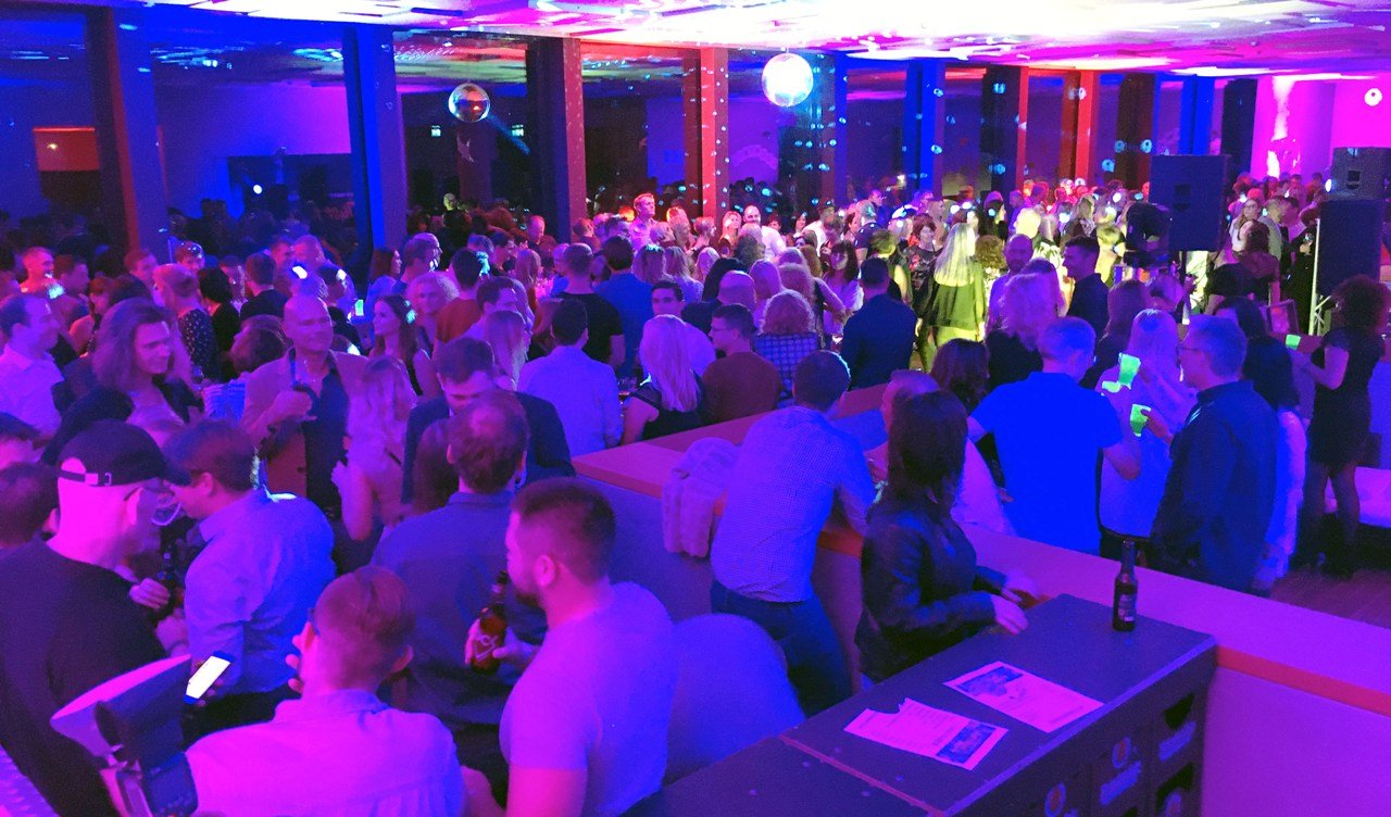 Bei „Just Friends“ geht die Post ab