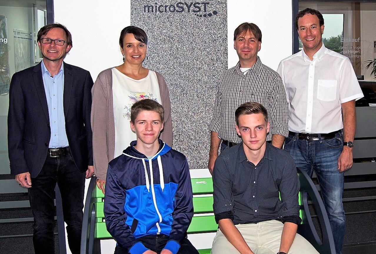 Zwei Neue zum Ausbildungsstart bei Microsyst