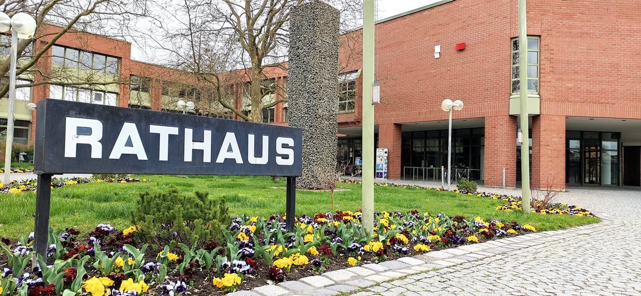 Büros im Neuen Rathaus wegen Betriebsausflug geschlossen