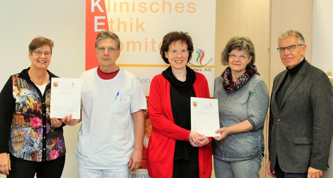 5.000 neue Notfallmappen: Für den Akutfall gerüstet