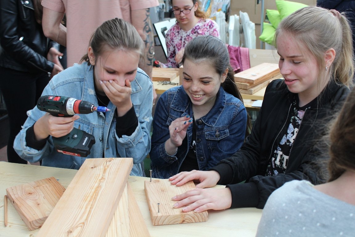 Selbst ist die Frau: Girls’Day im Obi Baumarkt
