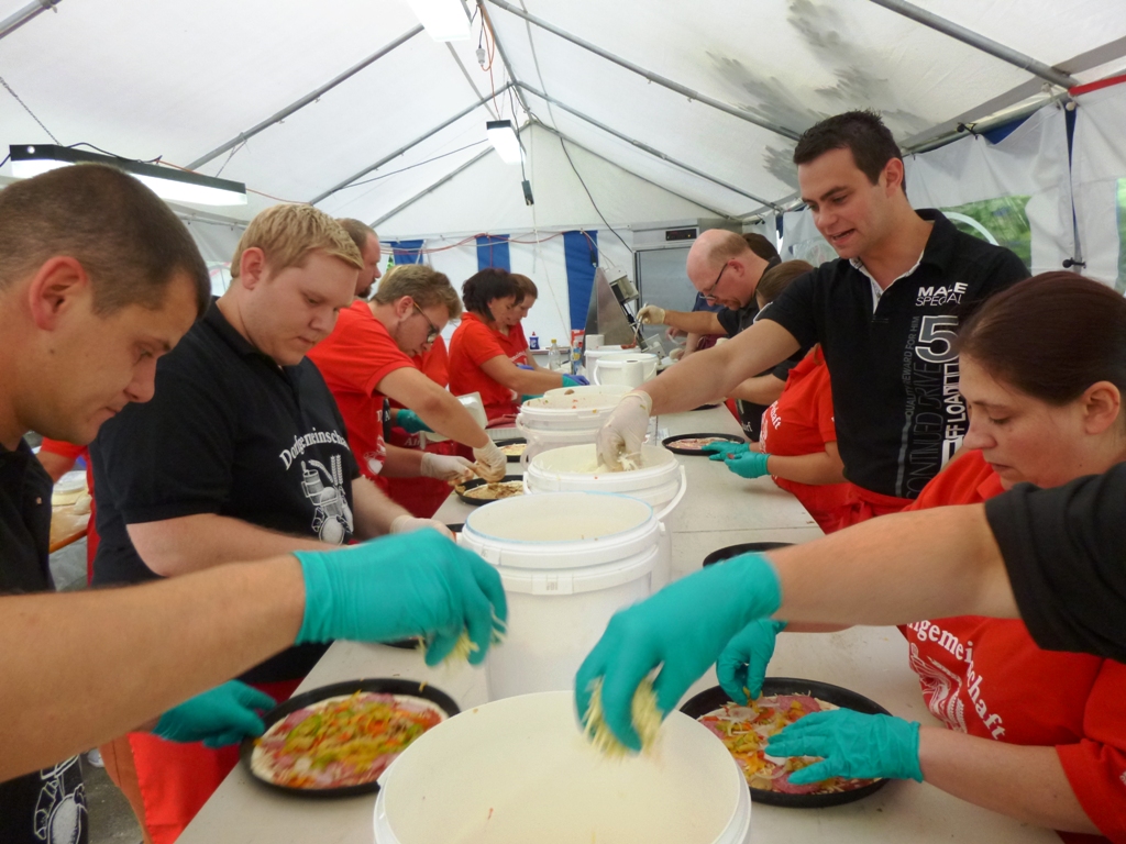 Großes Pizzafest in Altendorf