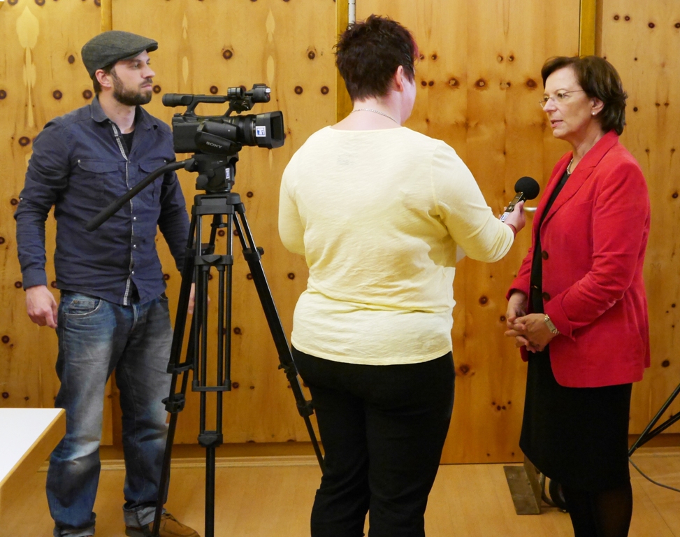 Videos der Interviews jetzt online!