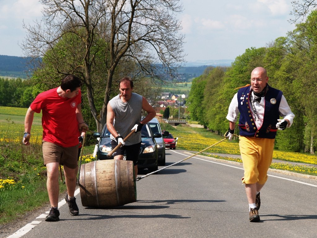 Bierfassrollen feiert Jubiläum