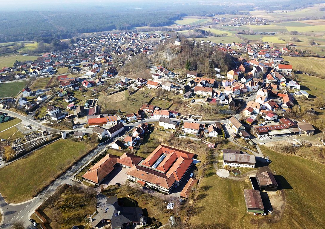 Markt Parkstein wird aus der Luft vermessen
