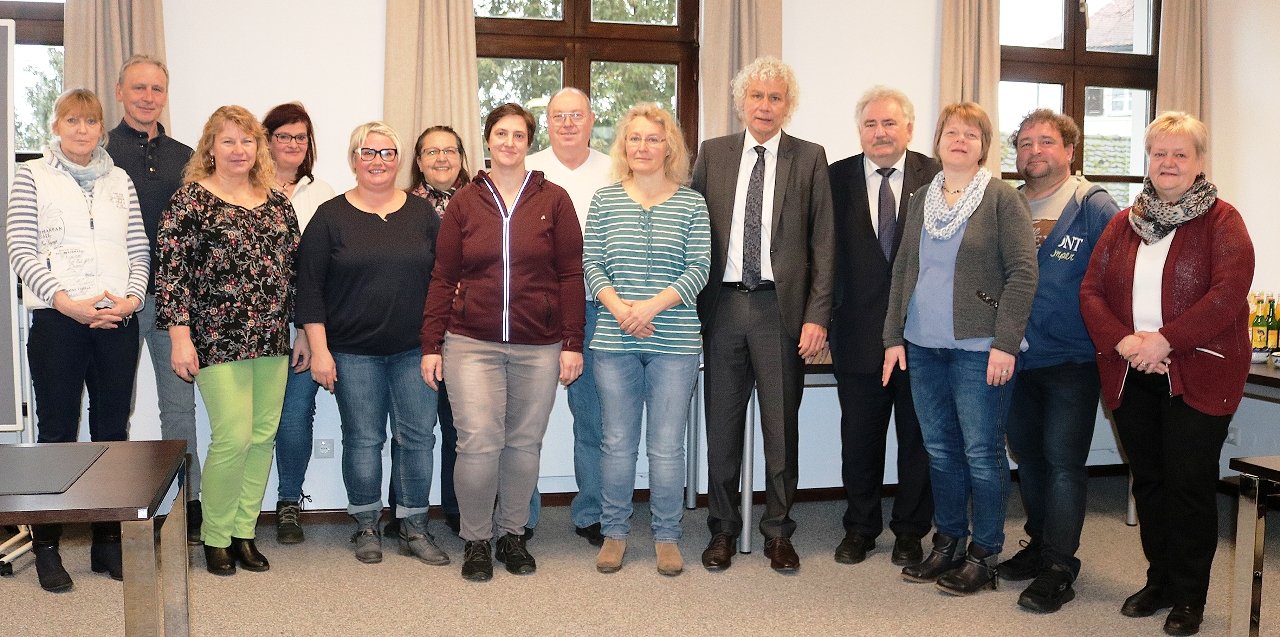 Für Kinder da – zu jeder Tageszeit: Dank an Pflegefamilien