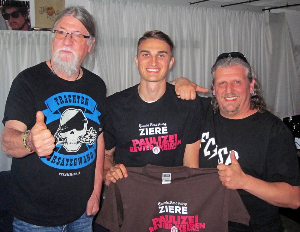 Profifußballer ganz privat: „Paulizeirevier“ bei Philipp Ziereis