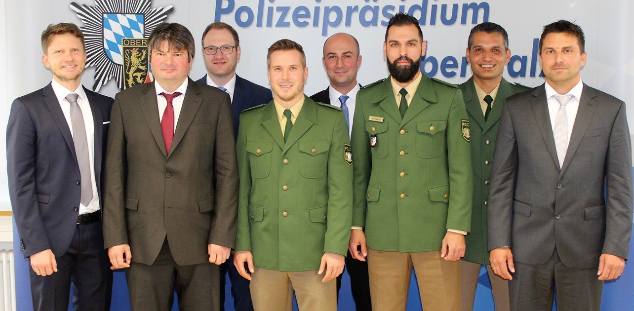 Nächsten Schritt auf Karriereleiter gemacht