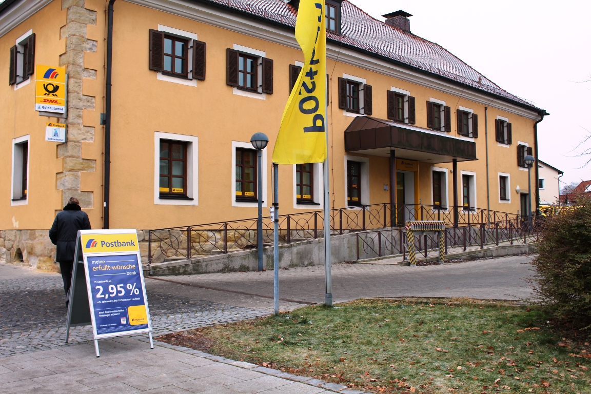 Neues Postgebäude beim Gründerzentrum: Grafenwöhrer Postzusteller ziehen um