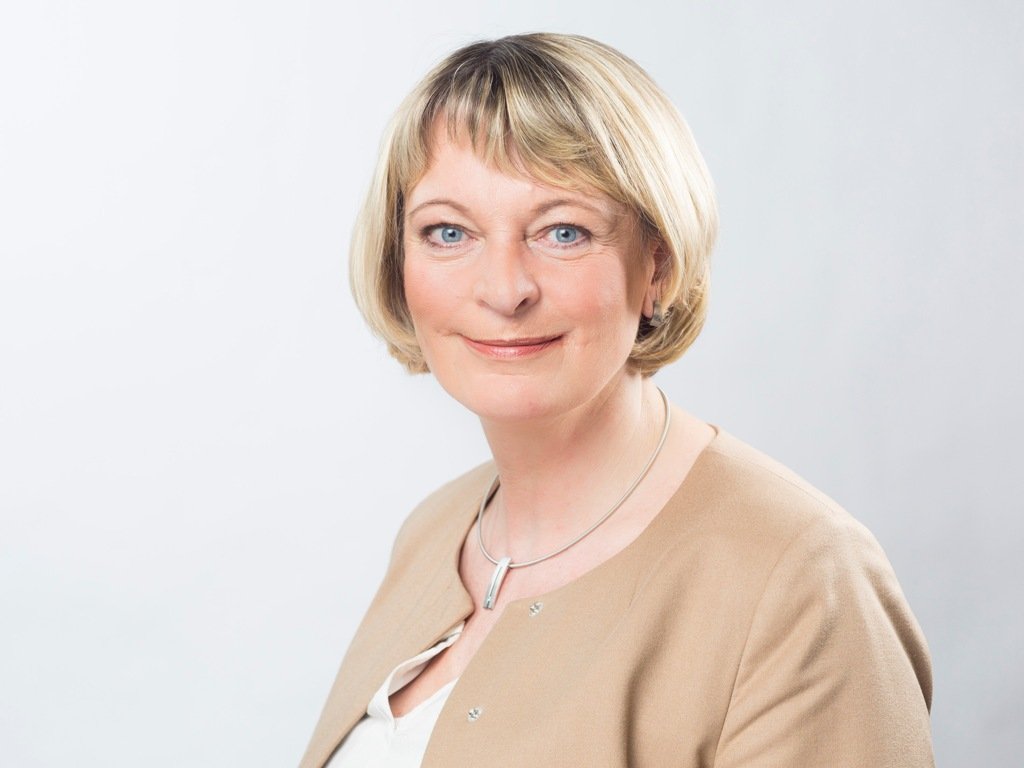 Prof. Dr. Andrea Klug bleibt Vizepräsidentin des Deutschen Studentenwerks