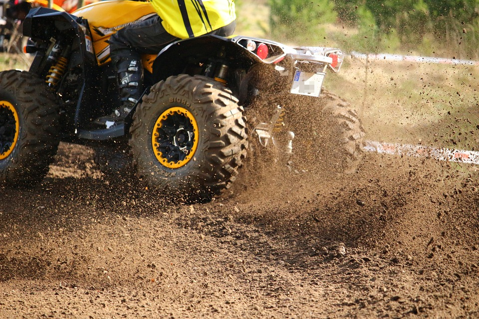 Quad aus Einfahrt gestohlen