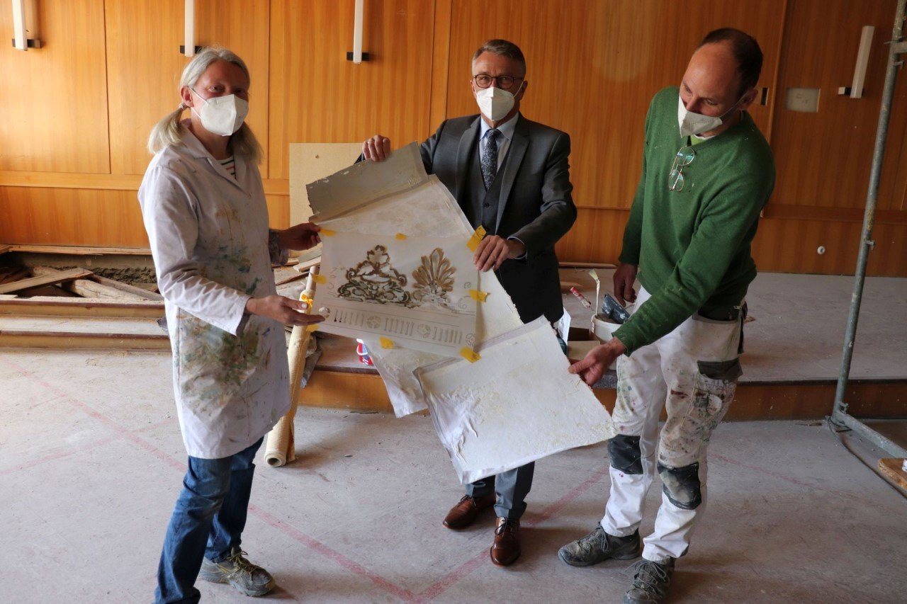 Historischer Rathaussaal erwacht aus Dornröschenschlaf