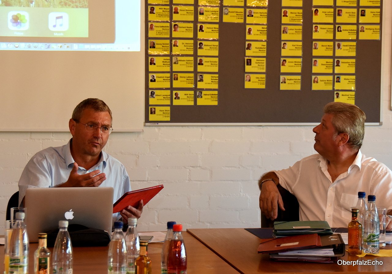 Ratsinformationssystem: Marktrat informiert sich