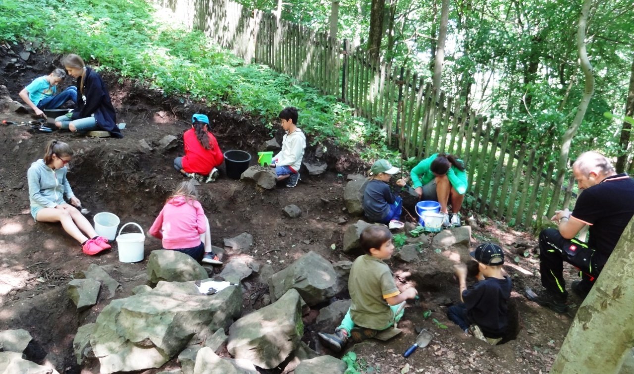 Kleine Schatzsucher am Rauhen Kulm