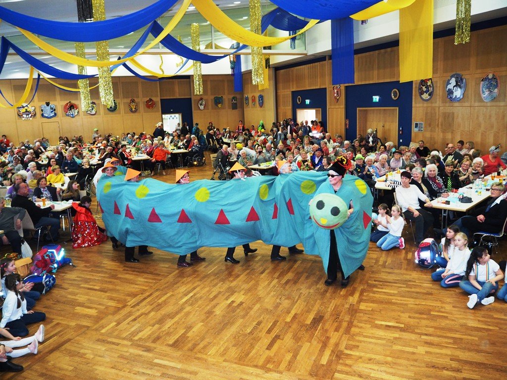 Fantasieparteien beim Seniorenfasching