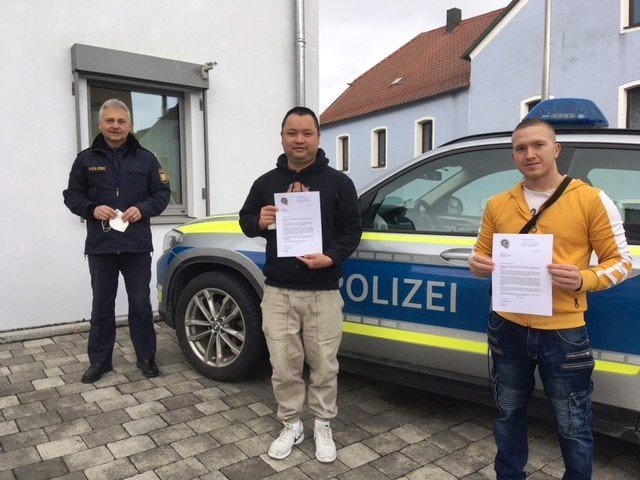 Aus brennendem Wohnmobil gerettet: Auszeichnung für Helden