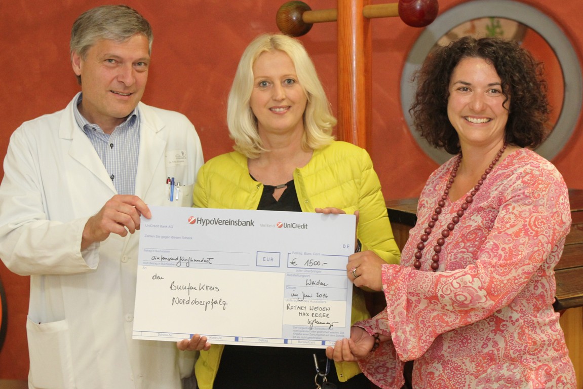 Rotary Weiden spendet an Bunten Kreis