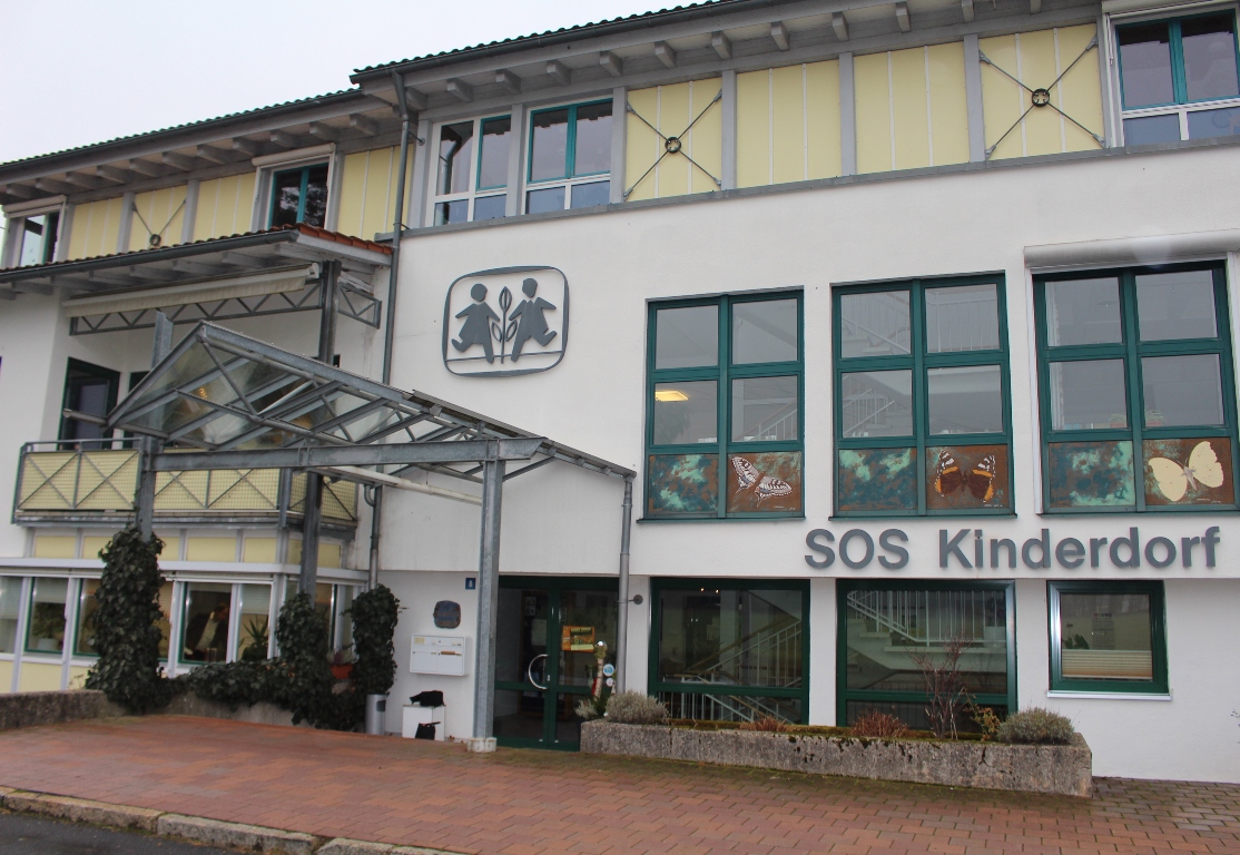 Sternstunden e.V. unterstützt das SOS-Kinderdorf