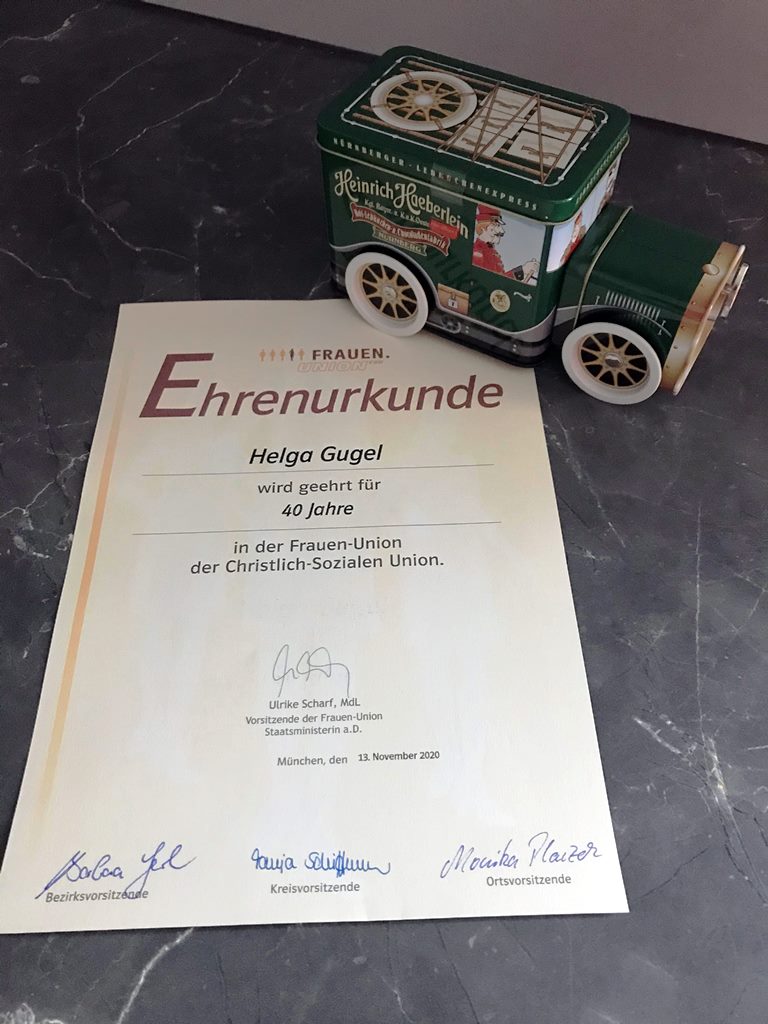 Ehrungen bei der Frauenunion – mit Lebkuchen-Express