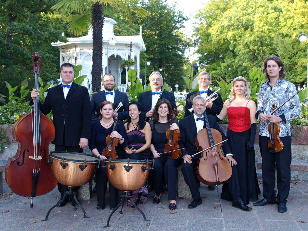 Eröffnung der Sommerserenaden 2017 in Weiden mit dem Salonorchester Marienbad
