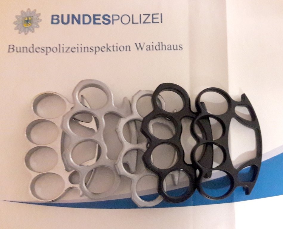 Fünf auf einen Streich